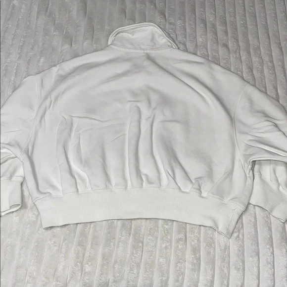 Nike Phoenix White Collared Pullover with Black Logo | Size Medium - Picture 7 of 8